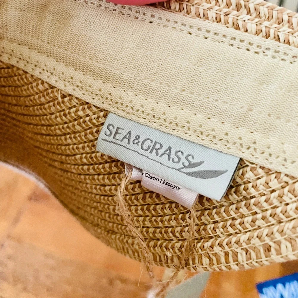 NWT Sea & Grass straw visor with ribbon tie one size packable natural blue white - Picture 6 of 11